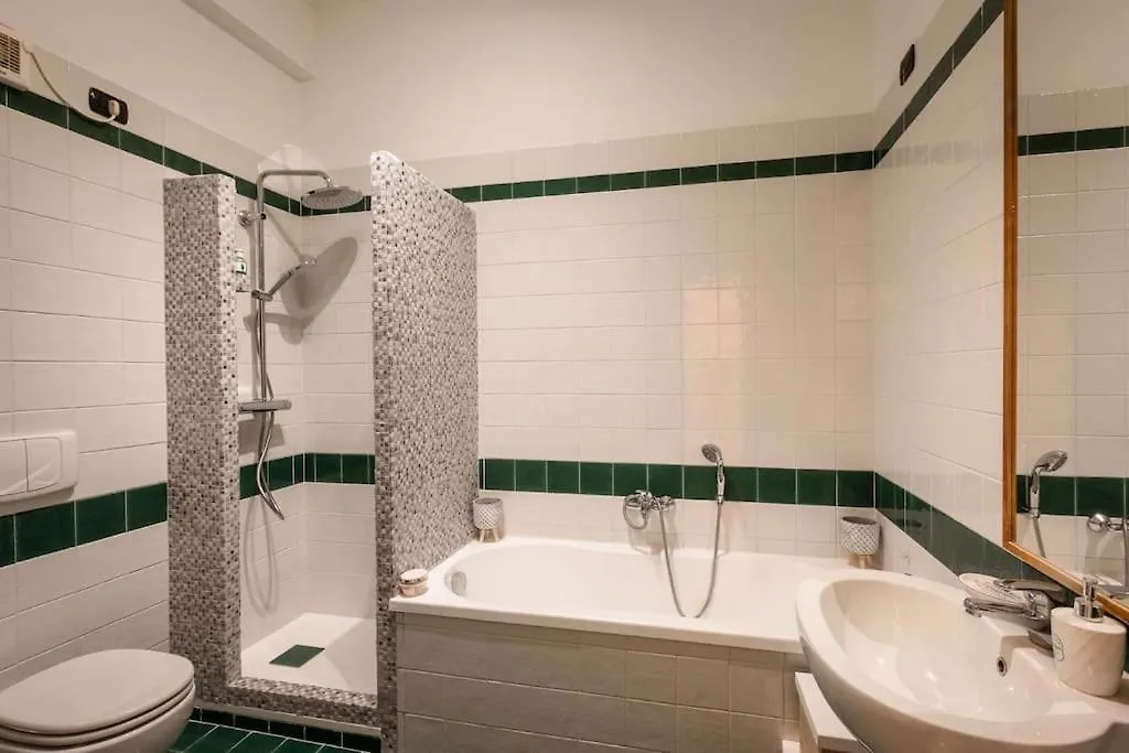 Nervi Residenziale A Due Passi Dal Mare Apartment Genoa Italy